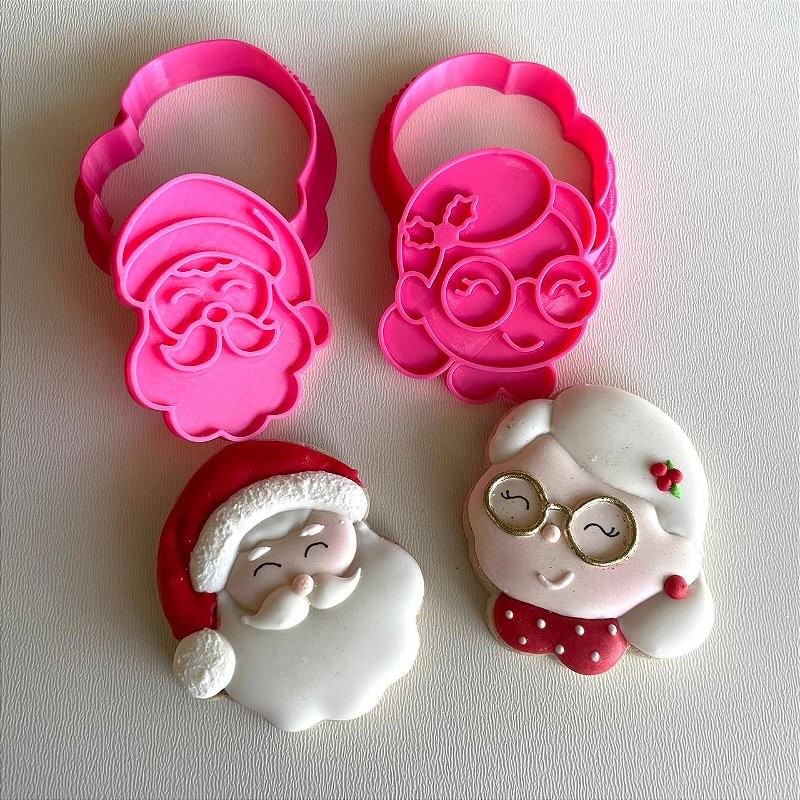 Dupla Cortador e Marcador Papai e Mamãe Noel Cute Confeitaria Pasta Biscoito D240095