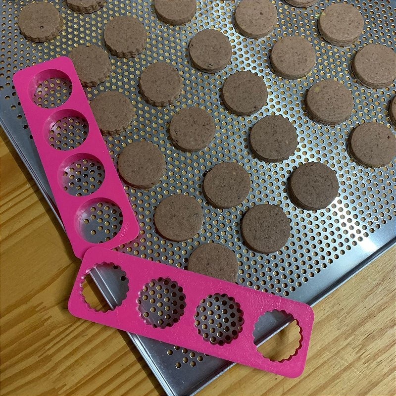 Dupla Cortador Alta Produção Redondo - 4 cavidades cada Confeitaria Pasta Biscoito D251250