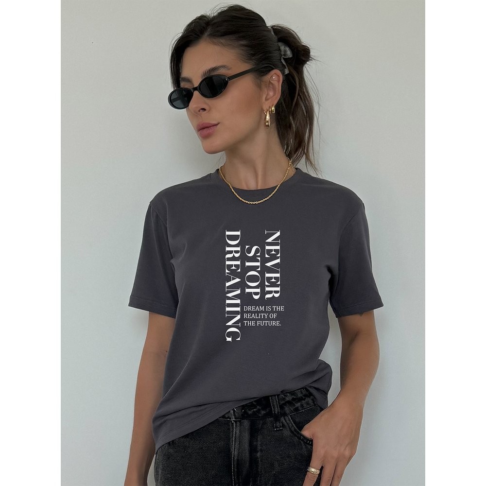 Camiseta Feminina Chumbo Never Stop