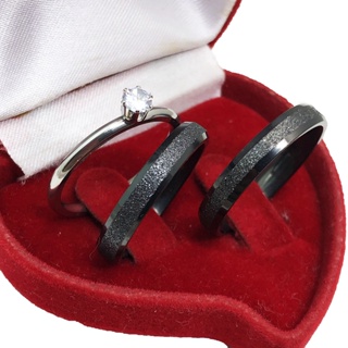 Par Alianças Preta Black Fina 4mm Namoro Compromisso Jateada Aço Inox Banhado Anatômica e Anel Solitario em Oferta na Shopee