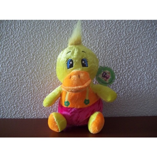 Pato de Pelúcia Amarelo com Suspensório e Calça Rosa