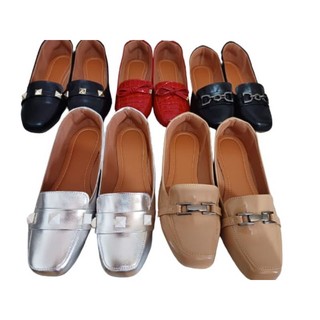 Sapatilha Mocassim Feminina com Fivela Bico Quadrado