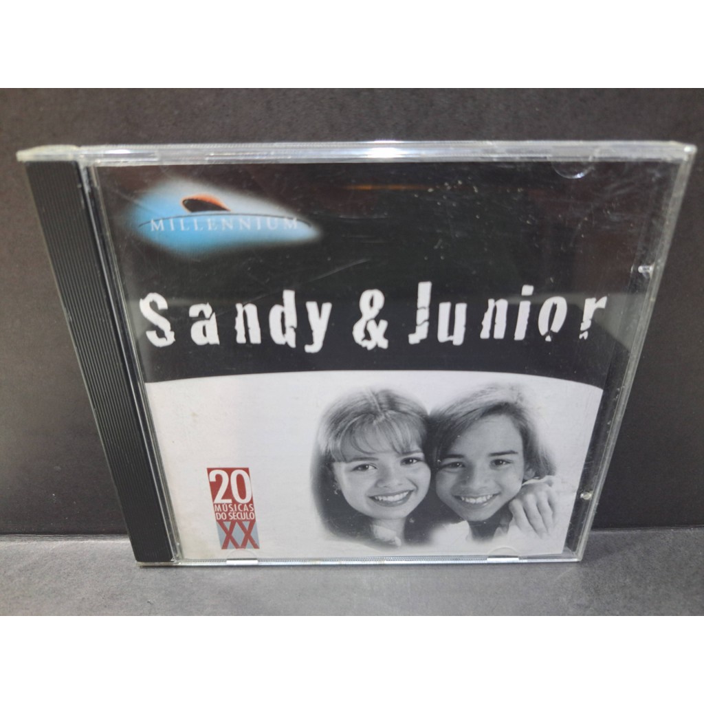 Cd sandy & Junior Millennium / 20 Músicas do Século XX / Pouco usado