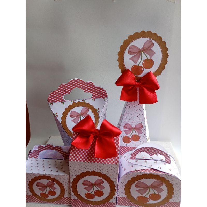 Kit lembrancinhas Personalizadas Cerejinha/kit caixinhas personalizadas/ kit festa/ lembrancinhas de aniversário