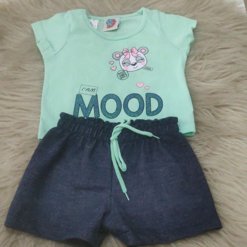 Conjunto Infantil  Feminino Blusa e Shorts Moletinho