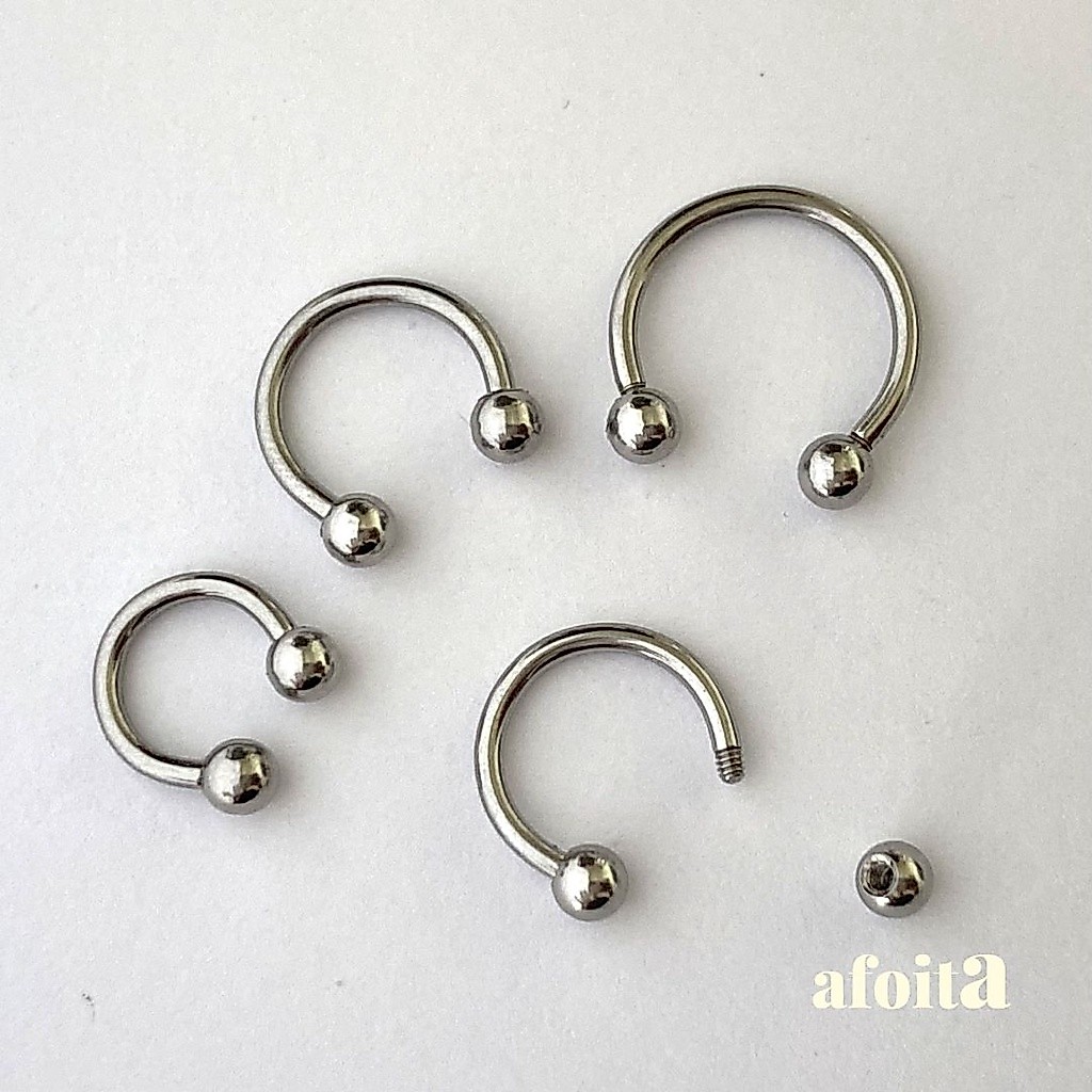 Kit Piercing Ferradura com Bolinhas de 3mm em Aço Cirúrgico Prateado