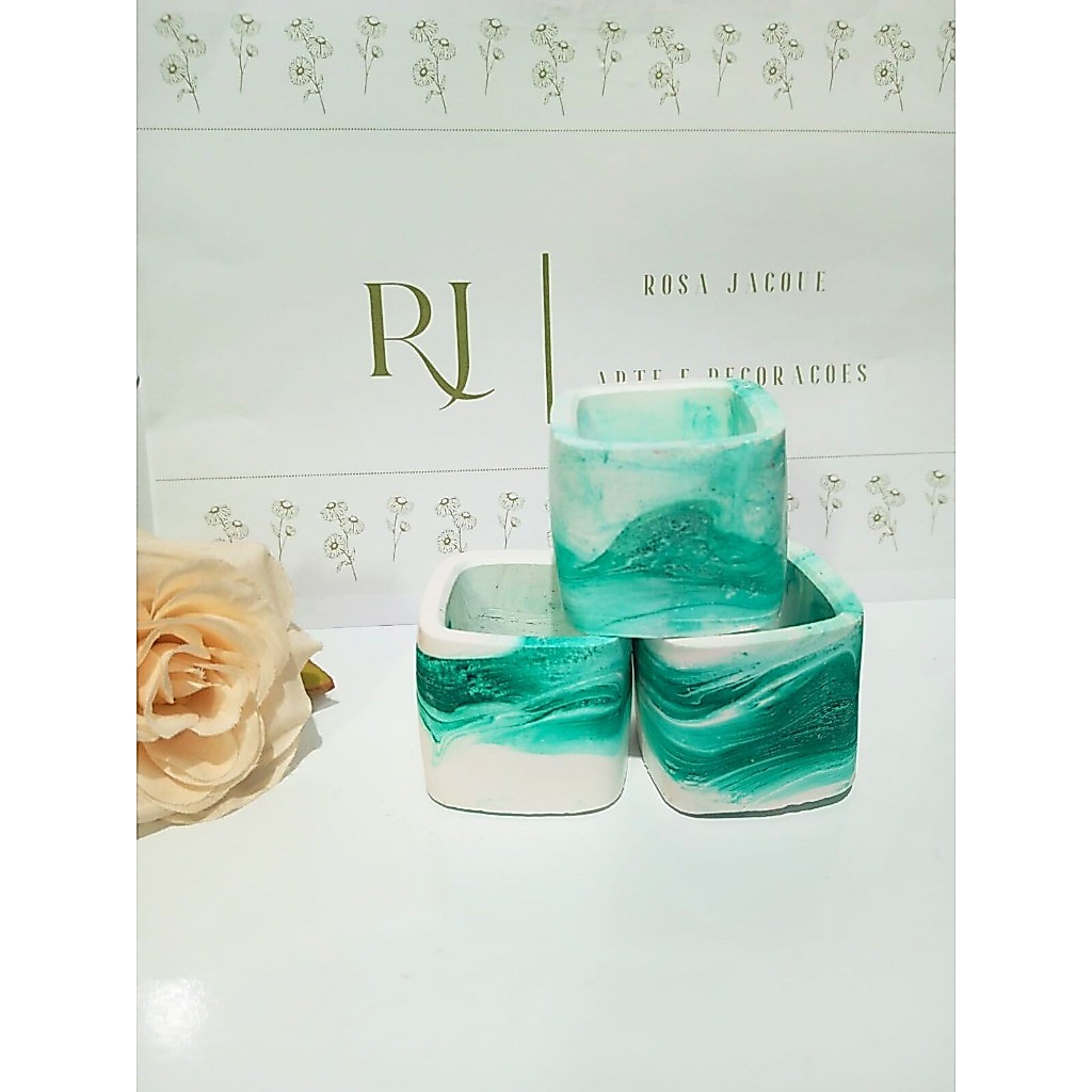 Kit de 15. Vasinhos de Gessso Para decoraçao e lembraçinhas — imagem 2 de 2