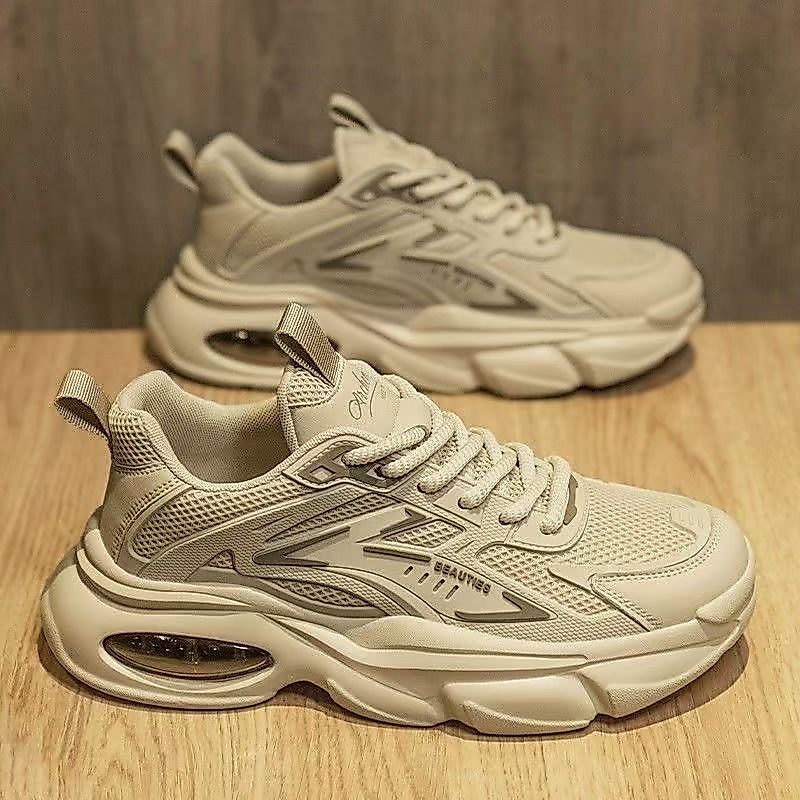 Sapatos masculinos de verão 2025 novo estilo respirável sapatos masculinos na moda All-Match sapatos esportivos de sola