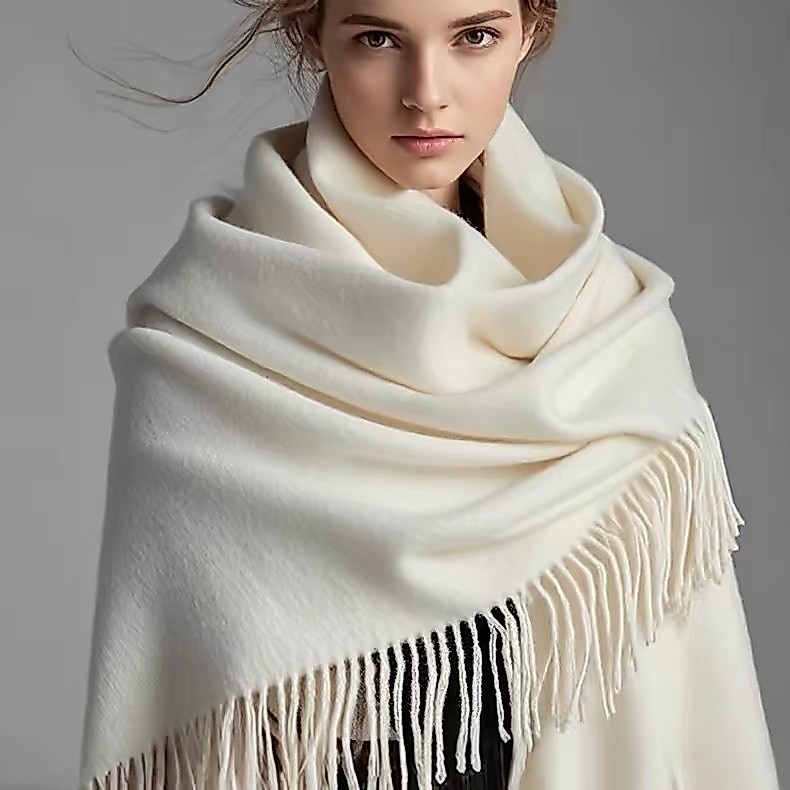 Cachecol Pashmina Lisa Grosso de poliester de 200g com franjas Presentes Quente