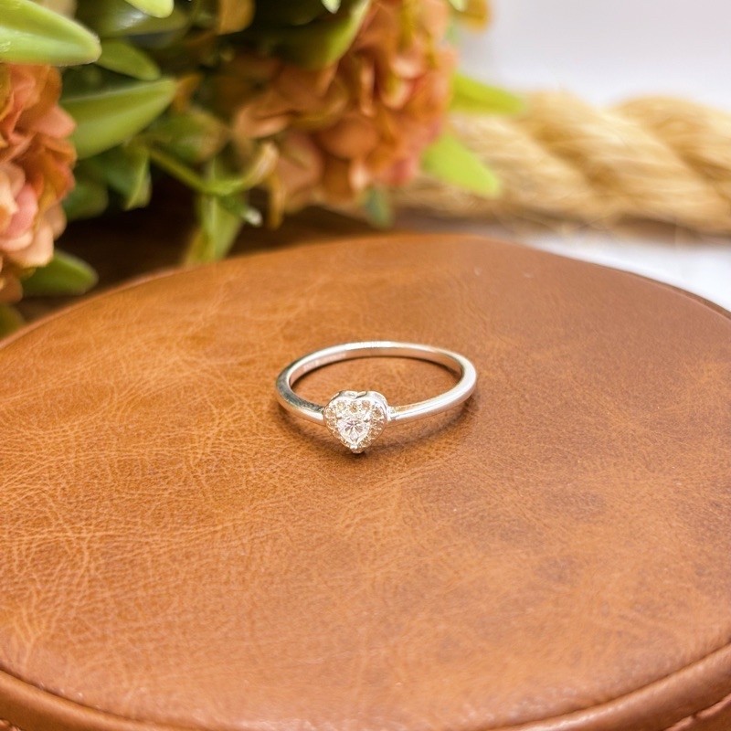 Anel Moissanite Coração 3,3mm em Prata 925 - Elegante e Sofisticado — imagem 2 de 2