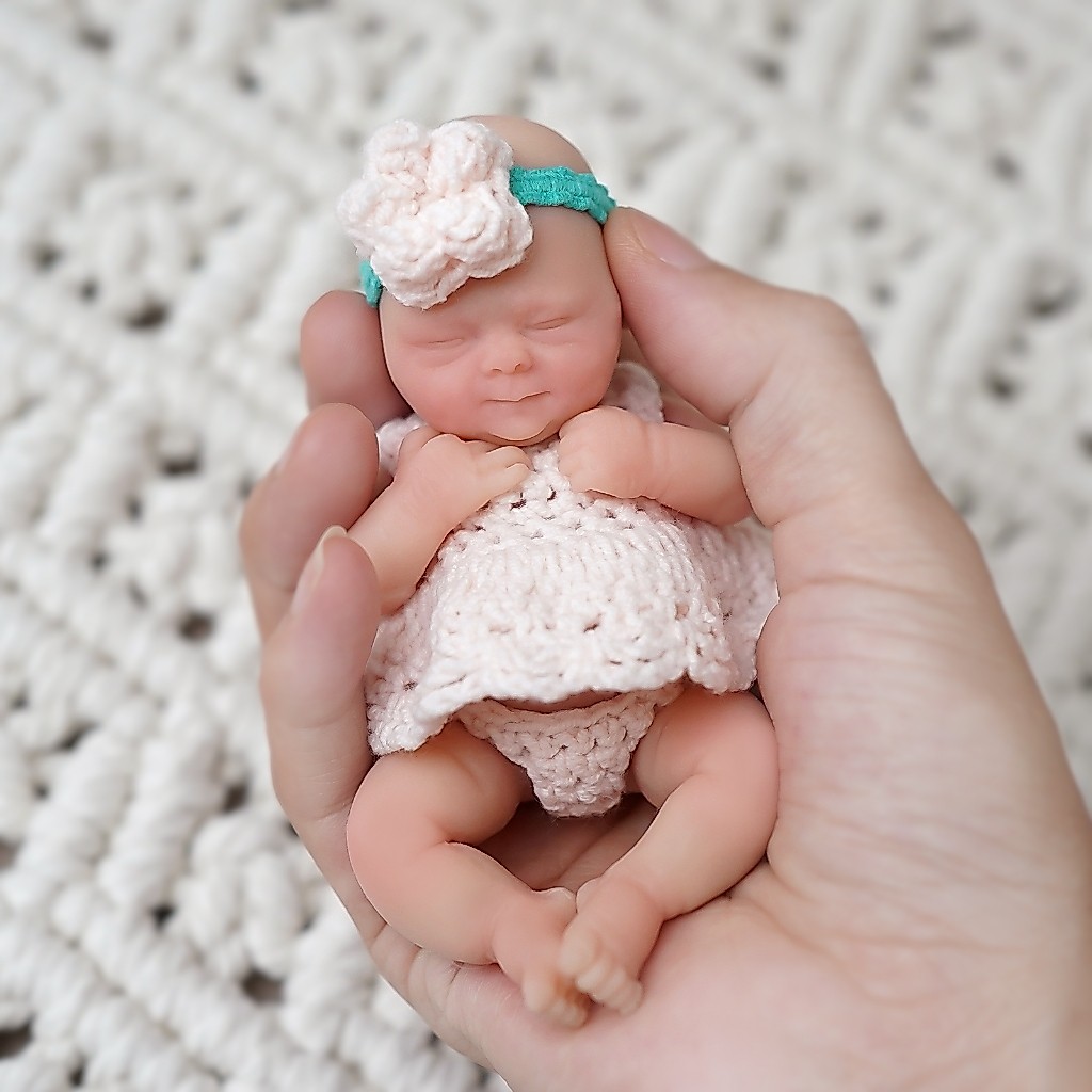 Bebê Reborn 10cm Menina Silicone Sólido Pele Macia Envio Imediato