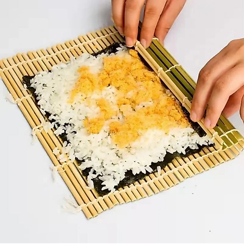 Esteira de Bambu Para Sushi Sudare Oriental 24x23,9Cm Hot Roll Novos e de Qualidade