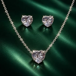 Conjunto de Coração Cristal em Prata 925