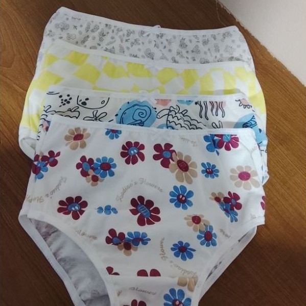 Kit 10 calcinhas infantil cotton e algodão confortável estampada Variadas