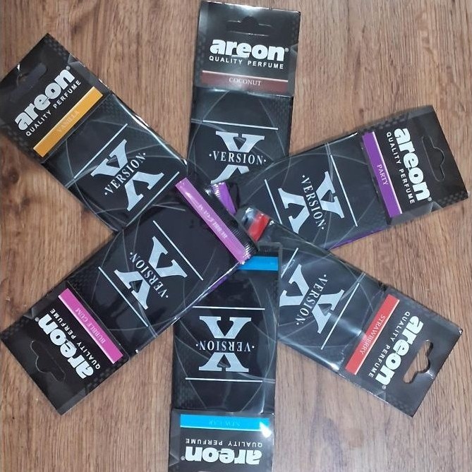 Kit 6 Aromatizantes Areon X-Version Para Carro Vanilla Coconut Party Strawberry New Car Bubble Gum — imagem 2 de 2