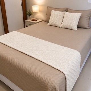 KIT 3 Peças Cama Posta 1 Peseira e 2 Capas de Almofada Decorativa Flannel trançado bem El…