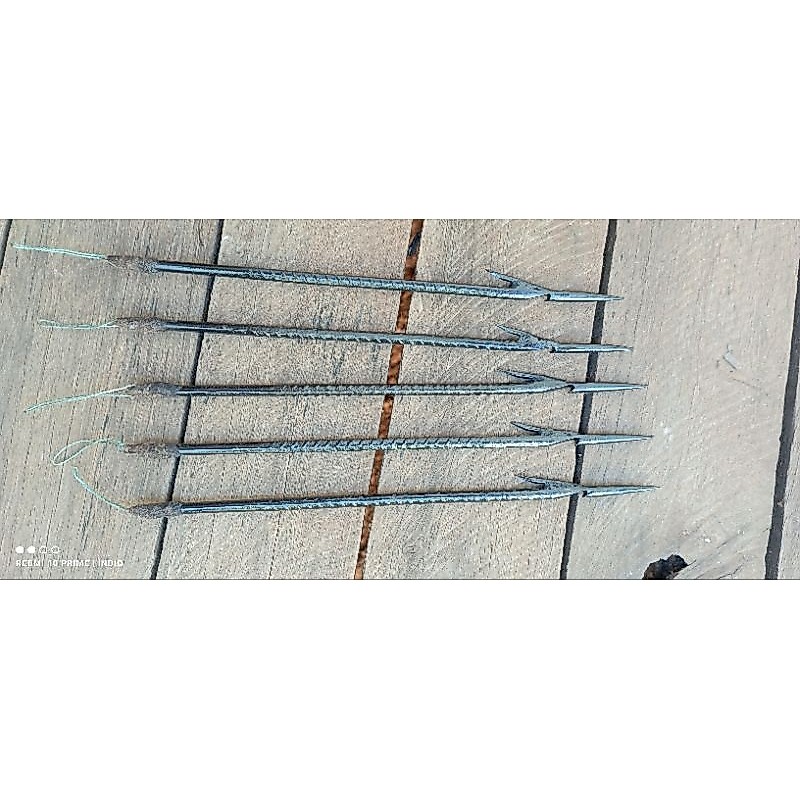 Setas/dardos tubarão negro  21cm 5mm