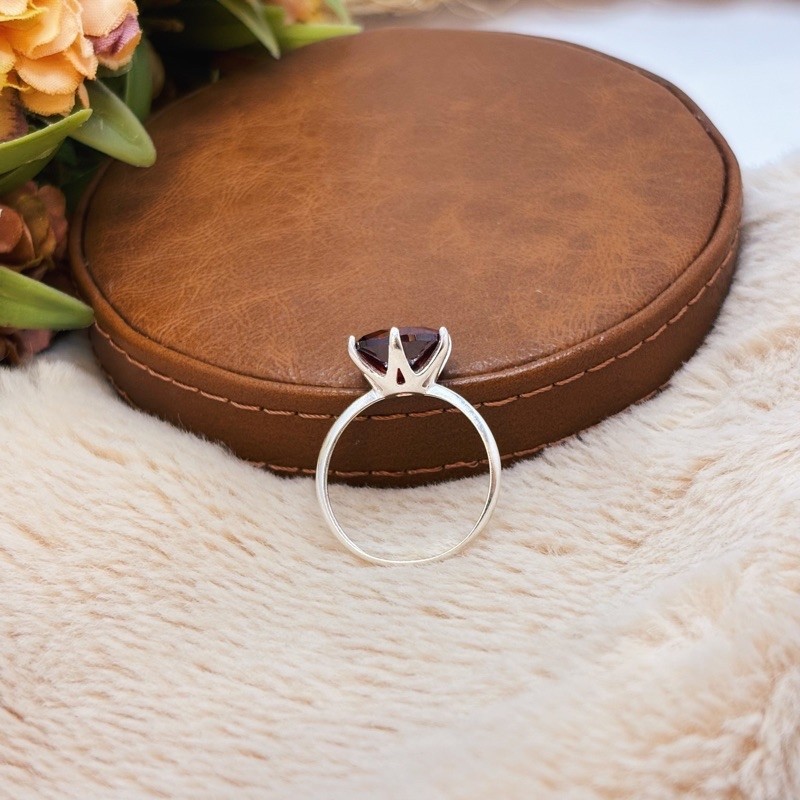 Anel Feminino Solitário 12mm Vermelho em Prata 925 Elegante · foto 2