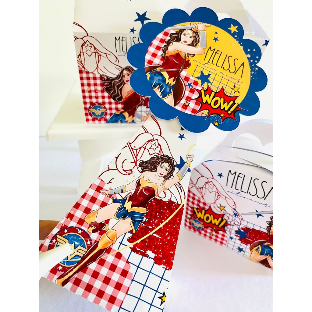 Kit de Caixinhas Mulher Maravilha | Aniversário | Festa | Lembrancinha | Pegue e Monte