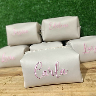 Bolsinha multifuncional personalizada média, perfeita para presentear madrinhas, debutant…