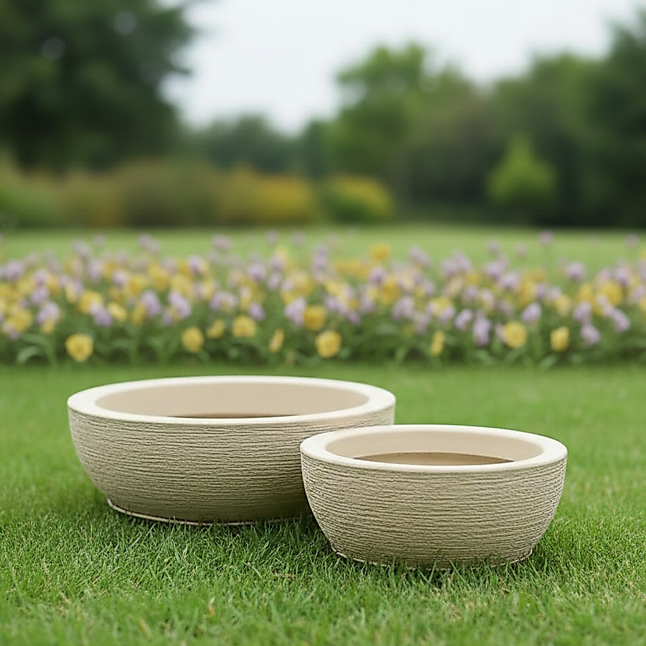 Kit 2 Vasos Decorativo em Polietileno para Planta Bacia Escovada 1,2 com Prato C