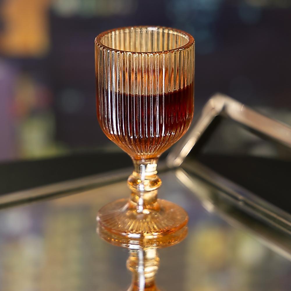 Taça para Licor Lines 75ml Âmbar Metalizado Vidro Wolff