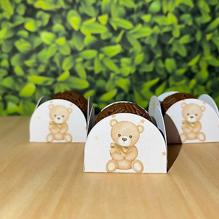 50 forminhas personalizadas 4 pétalas de doce brigadeiro festa aniversário cha revelação ursinho Bege Neutro Chá bebe