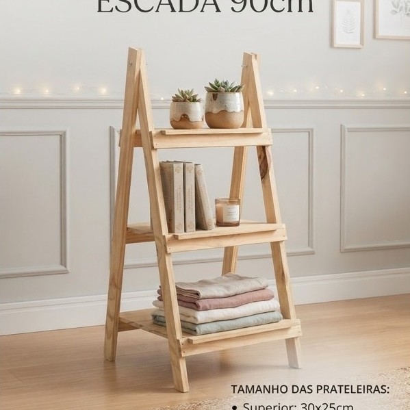 Escada 3 Andar de Chão Decorativa em Pinus e MDF – Ideal para Eventos