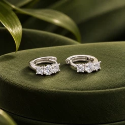 Brinco Argolinha Moissanite 3mm em Prata 925 Elegante