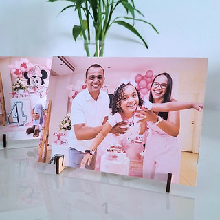 Quadros de Mesa 10x15 - 15x21cm Personalizado - COM SUPORTE PEZINHO - Foto Casal, Pet, Família