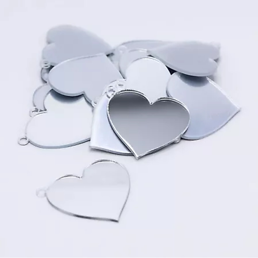 Kit 20/30/50 Mini Chaveiros Coração Acrílico Espelhado 4,5x4cm Lembrancinha Decoração