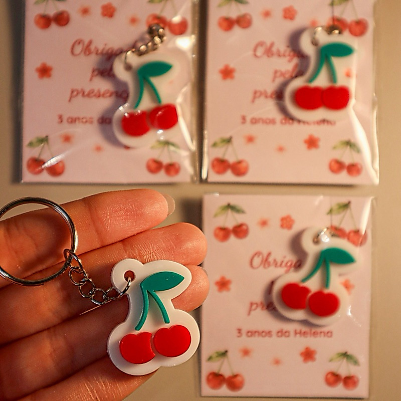 Lembrancinha de Cerejinha em Resina Personalizada | Chaveiro para Aniversário, Chá de Bebê e Maternidade