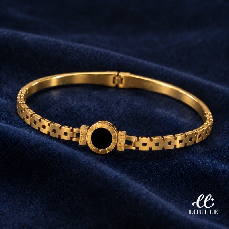 Bracelete À Prova D'água Não Escurece Hipoalergênico Detalhe Preto Semi Joia Premium Dourado