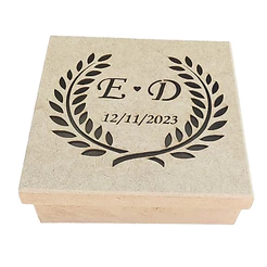 10 Caixas 15x15x5 Com Brasão Ramo Personalizado e Data Casamento Noivado.