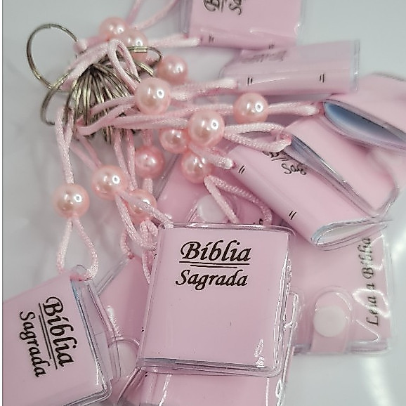 Chaveiro Bíblia Sagrada Rosa Com Pérola, Kit com 12 peças