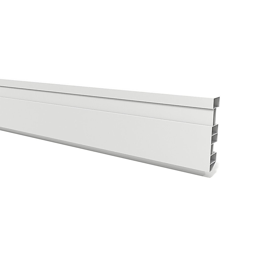 Kit Rodapé de PVC 10 Barras Frisadas de 7CMX15MM X2,40m com 24m Lineares Branco Permatti Branco