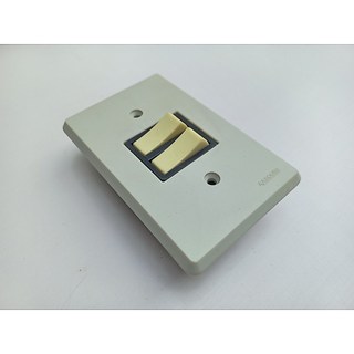 Interruptor de embutir 2 Teclas simples com placa 4x2 Fame