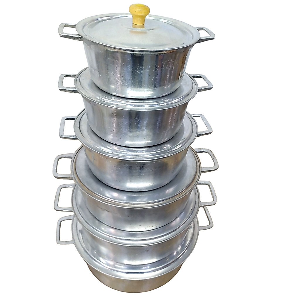 Jogo de panela em aluminio batido fundido polido alça interiça de aluminio