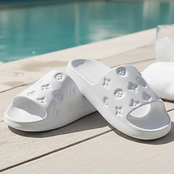 Chinelo Nuvem Slide Papete Confortável Estiloso Leve Ideal para Praia Piscina e Uso Diário