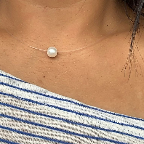Colar chocker invisivél nylon perola ponto perola.