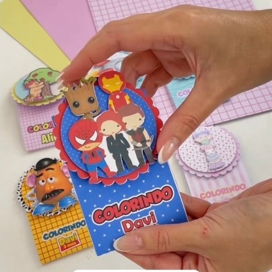 Livrinho de Colorir Personalizado - Efeito 3D - FAZEMOS TODOS OS PERSONAGENS!! • Festa Infantil Lembrancinha Mimo