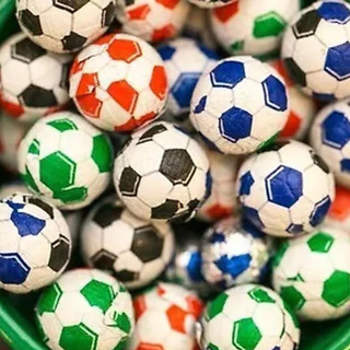 Bolinhas De Chocolate De Futebol 300g - Marisbel