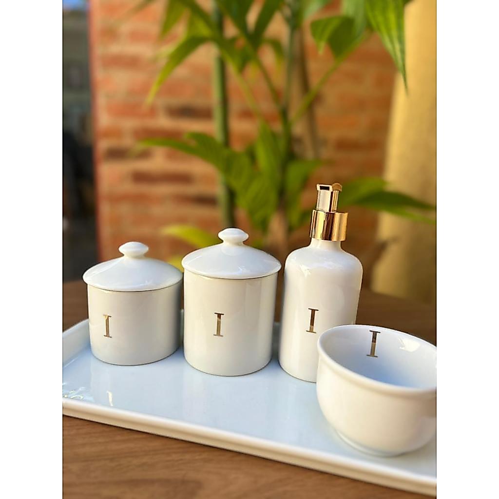 Kit Higiene Personalizado Com Iniciais E Nome Em Ouro 12k