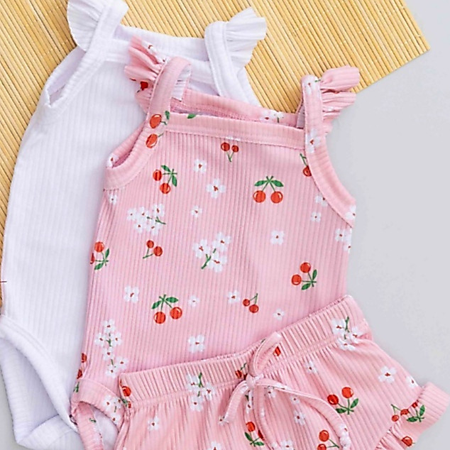Kit 3 Peças Bebê Canelado Verão Infantil Body e Tapa Fralda Babado Branco e Estampado Cereja Rosa