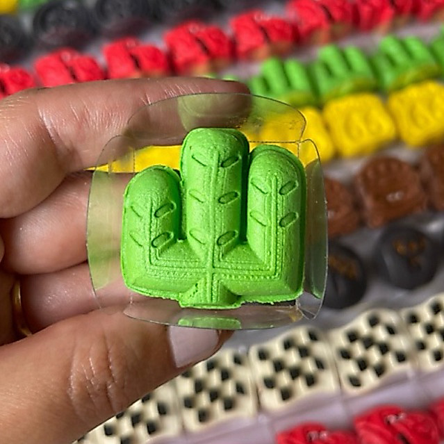 Modelador Ejetor para Doces e Brigadeiros - Carros — imagem 2 de 2