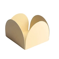 250 Forminhas nude Para Doces 4 Pétalas 3,3X3,3X2,5 121.65 (Nc Toys Simples)