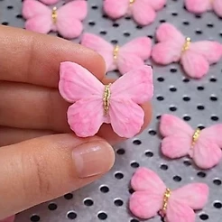 BORBOLETAS COMESTÍVEL/APLIQUES DE AÇÚCAR/DOCES E BRIGADEIROS/CONFEITARIA (10 ou 20 peças)