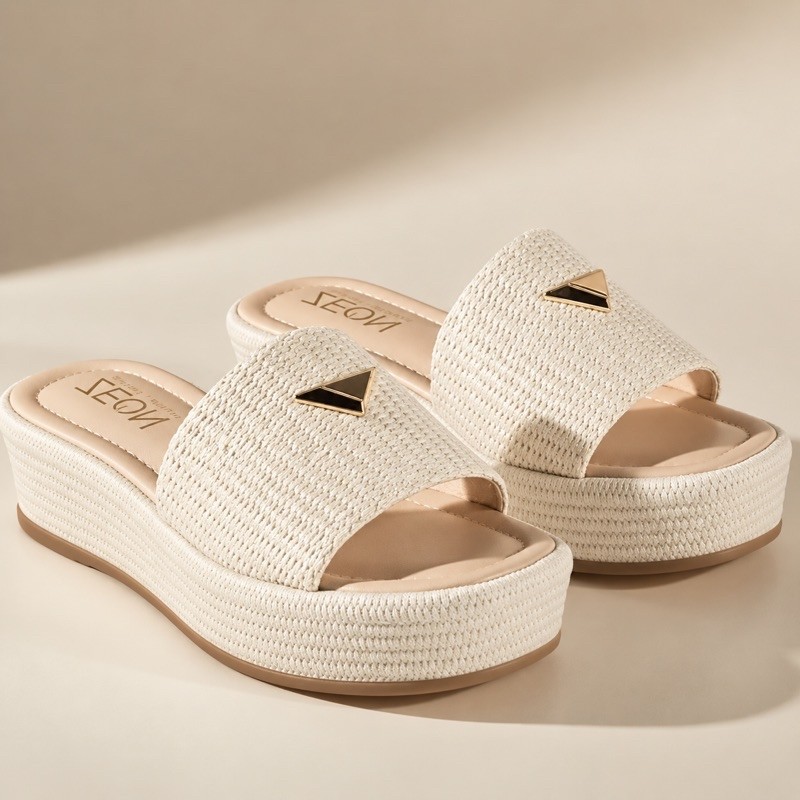 Tamanco Feminino Madri triângulo Sandália Flatform Chinelo Confortável Juta triângulo dourado