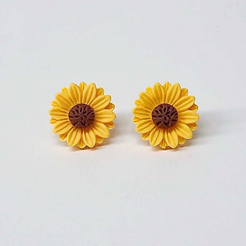 Brinco Girassol Amarelo Delicado em Resina 20mm