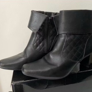 Coturno feminino preto cano baixo bota feminina salto grosso